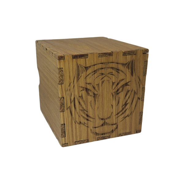 White Oak Wood with Prismatic Tiger